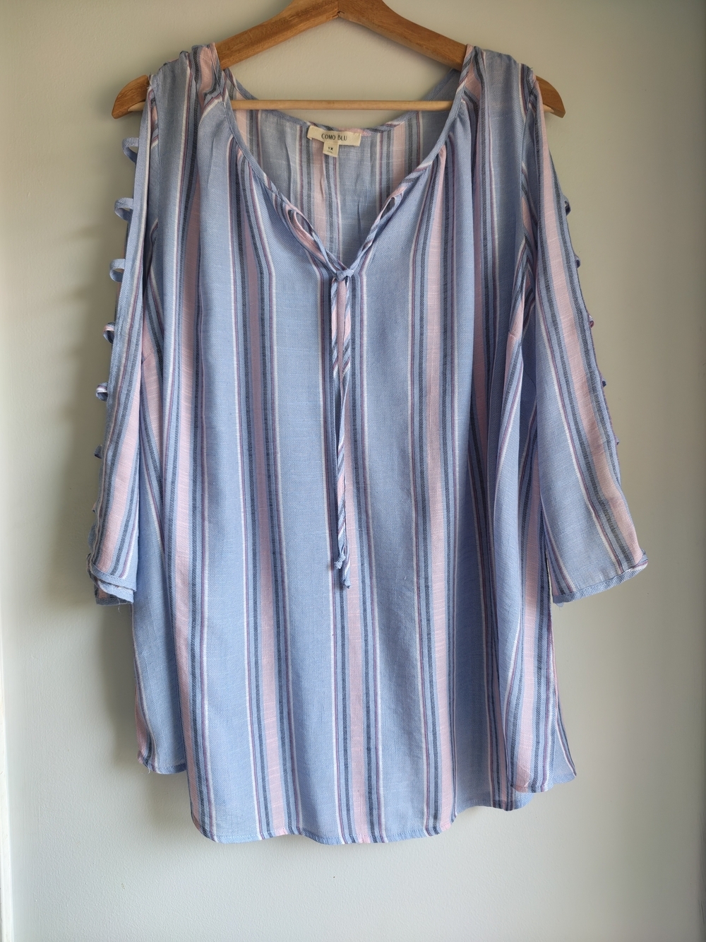Como Blu Cold Shoulder Striped Peasant Top - Blue & Pink Size 1X